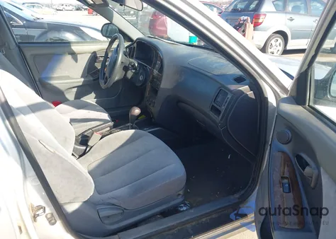 2004 Hyundai Elantra Gls/Gt from USA, damaged, VIN KMHDN46DX4U821864